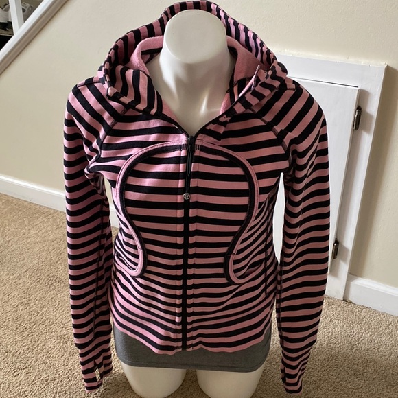 lululemon athletica Jackets & Blazers - Lululemon Jacket